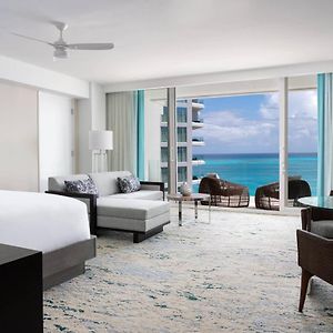 One-Bedroom Oceanfront Residence
